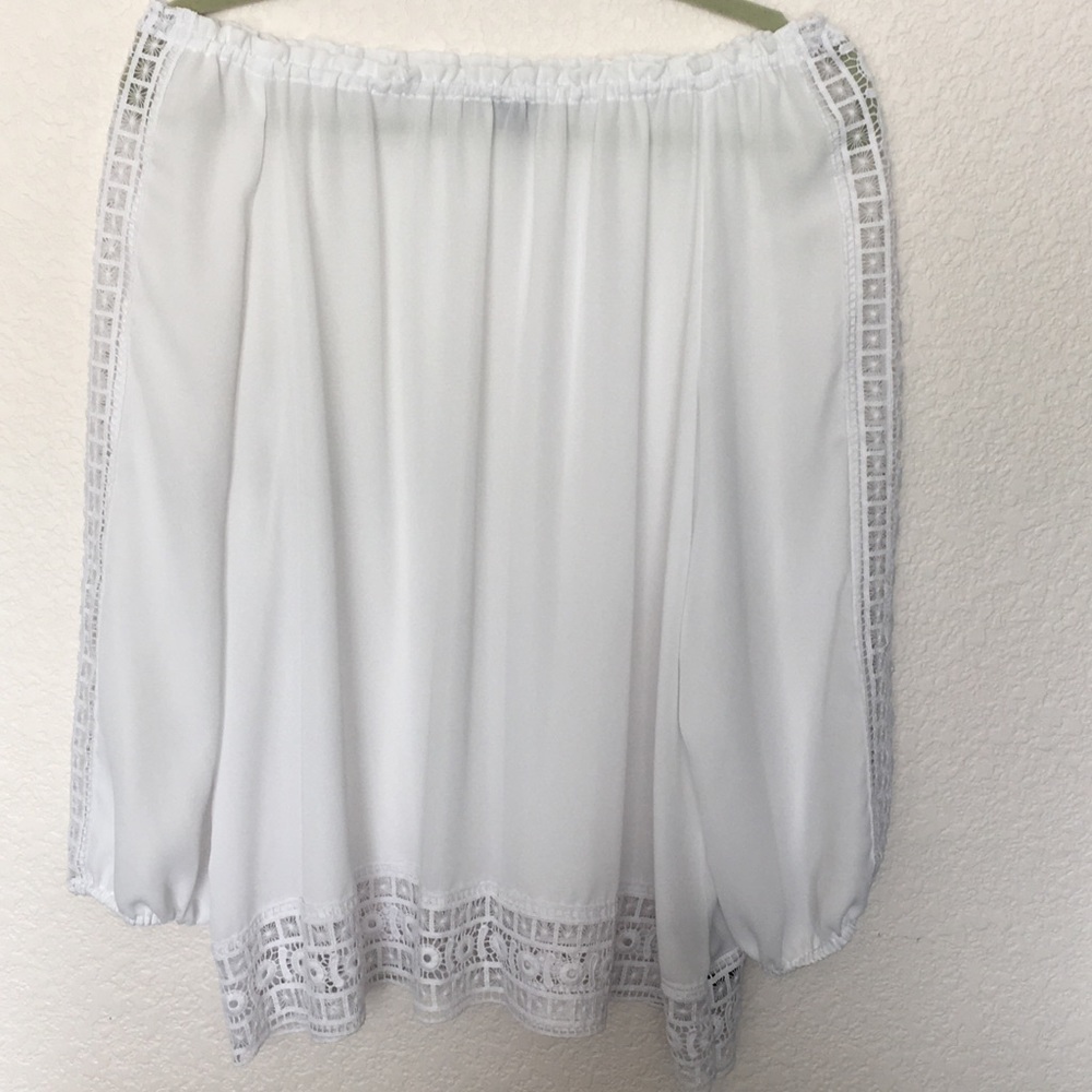 Zac & Rachel Boho Off-the-Shoulder Top - Sz L